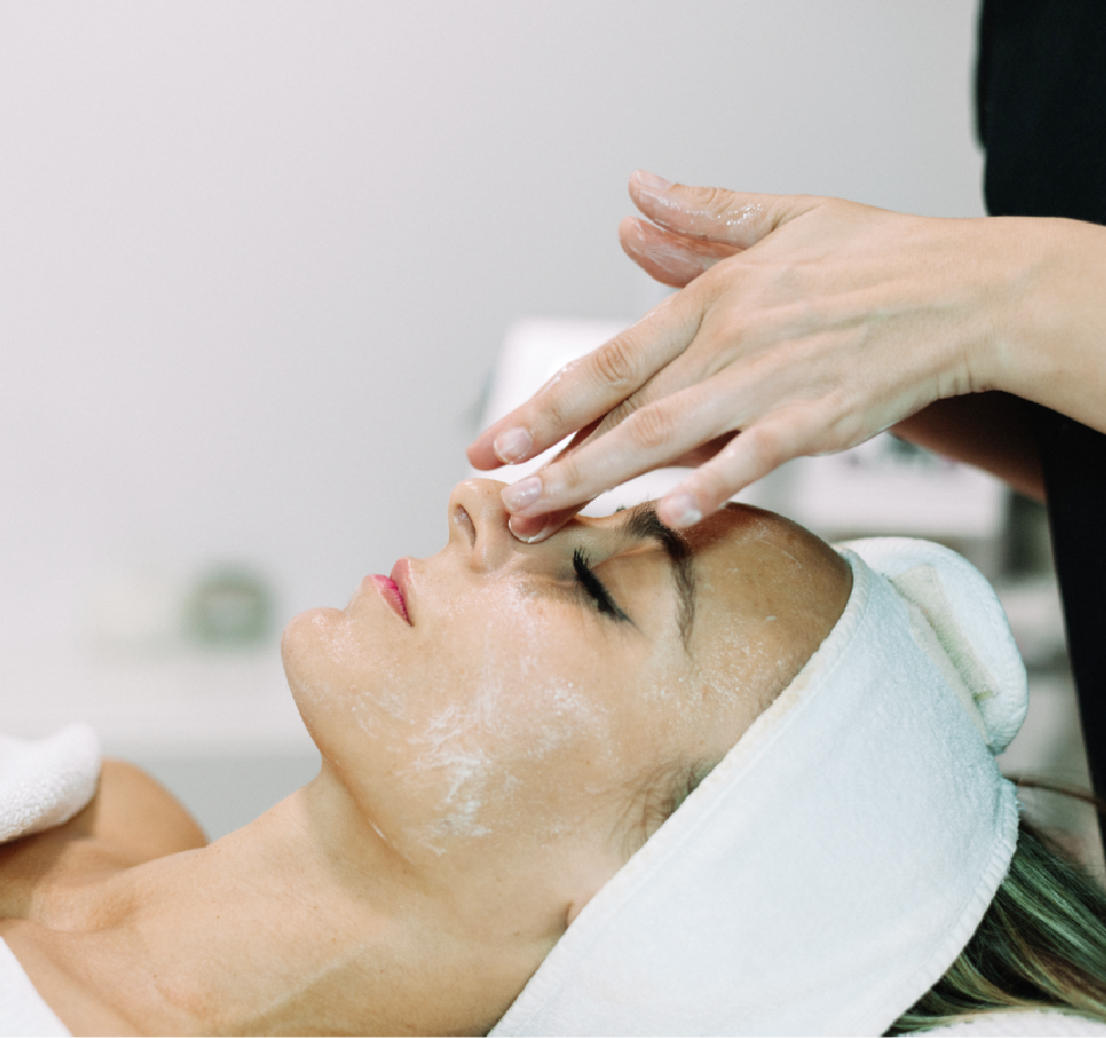 UK TVET Learning College | Cleansing Face